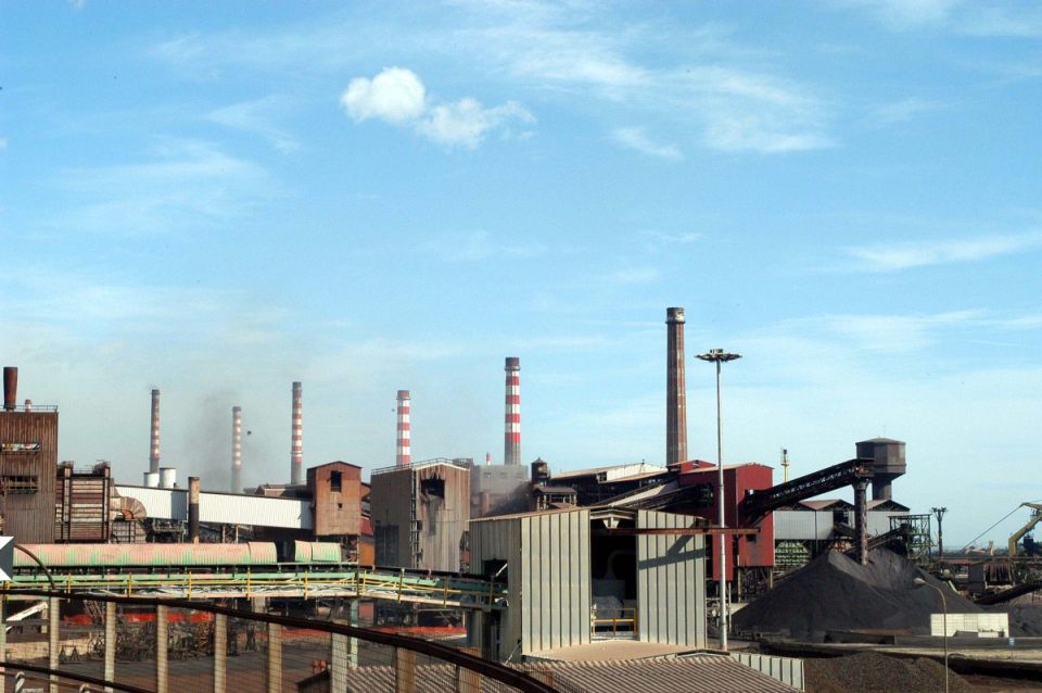 Scopri di più sull'articolo Ex-Ilva dopo la sentenza intervenga la politica