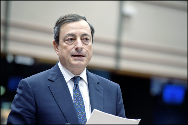 Scopri di più sull'articolo Draghi: “Il prossimo governo rispetterà il Pnrr”. Rigassificatori subito, niente razionamento