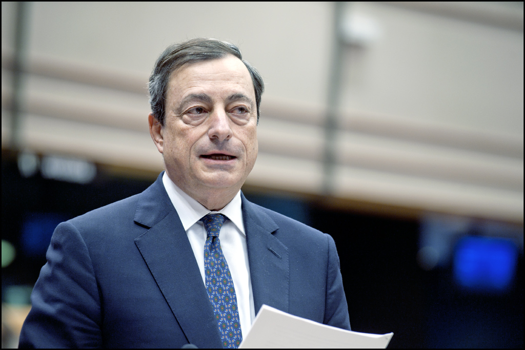 Scopri di più sull'articolo Draghi: “Il prossimo governo rispetterà il Pnrr”. Rigassificatori subito, niente razionamento