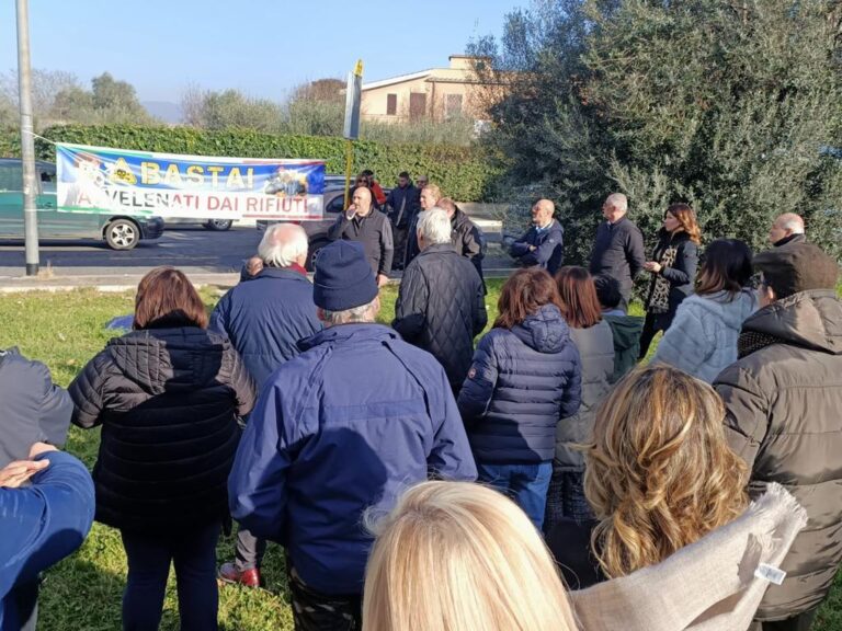 Scopri di più sull'articolo Regionali Lazio, Rocca: “Rifiuti, scontiamo 10 anni di bugie della giunta Zingaretti. Serve subito piano per economia circolare che genera ricchezza