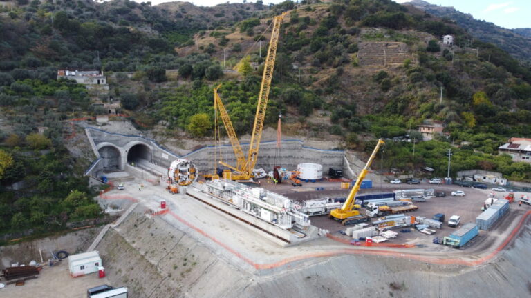Scopri di più sull'articolo FS accelera sulla rete: nel 2025 cantieri record per modernizzare l’Italia
