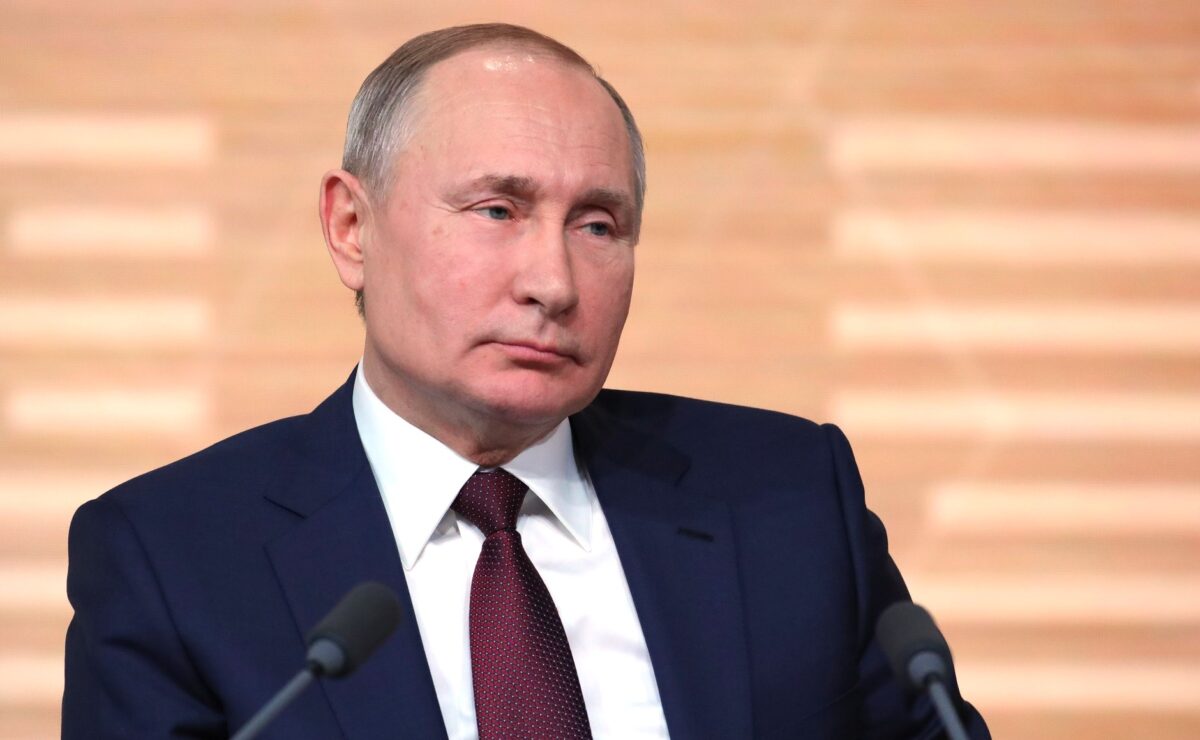 Scopri di più sull'articolo Putin apre a un vertice con Zelensky, ma avverte: “Deve essere ben preparato”
