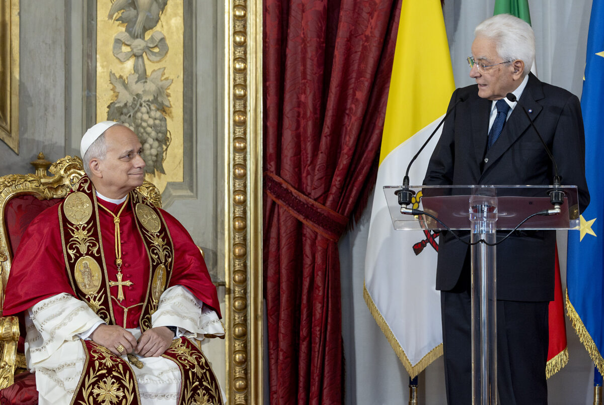 Scopri di più sull'articolo Mattarella e Leone XIV al Quirinale: “Serve un nuovo cammino di pace e fiducia tra i popoli”