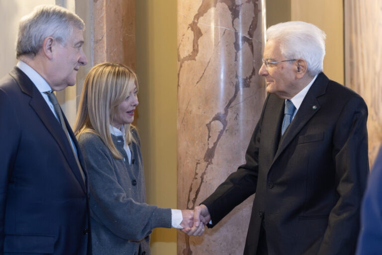 Scopri di più sull'articolo Consiglio europeo, Mattarella incontra Meloni: Ucraina, bilancio Ue e sicurezza al centro del confronto