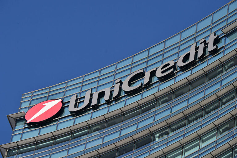 Scopri di più sull'articolo UniCredit–Confcommercio, rinnovato l’accordo per investimenti e crescita delle imprese del terziario